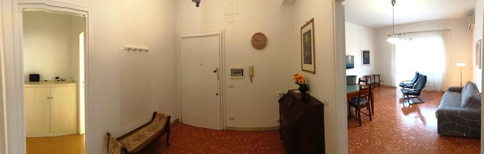 Vatican Firefly House * Roma